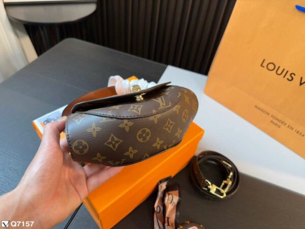 New Arrival LV Handbag L389