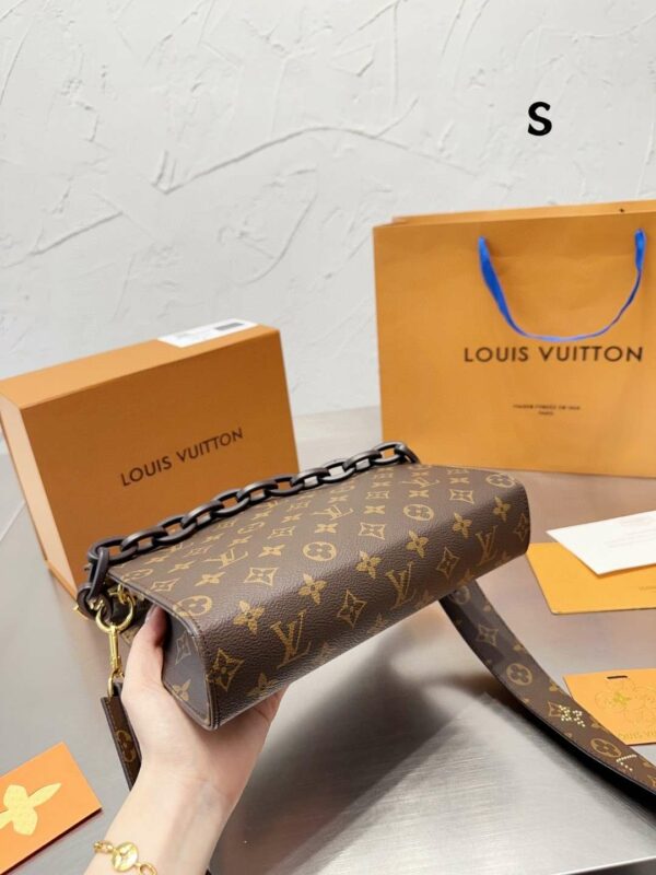 New Arrival LV Handbag L381