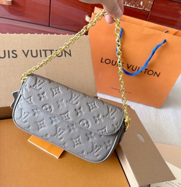 New Arrival LV Handbag L365