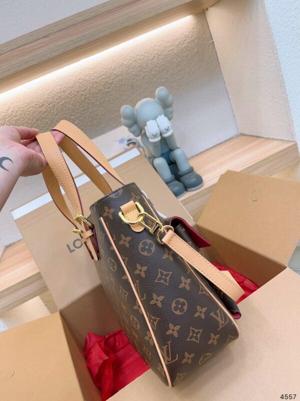 New Arrival LV Handbag L363