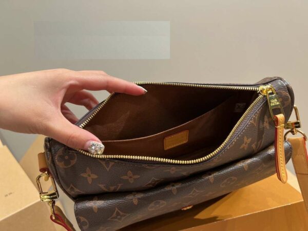New Arrival LV Handbag L360