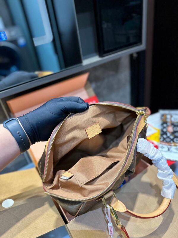 New Arrival LV Handbag L349