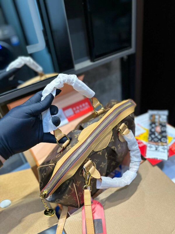 New Arrival LV Handbag L349