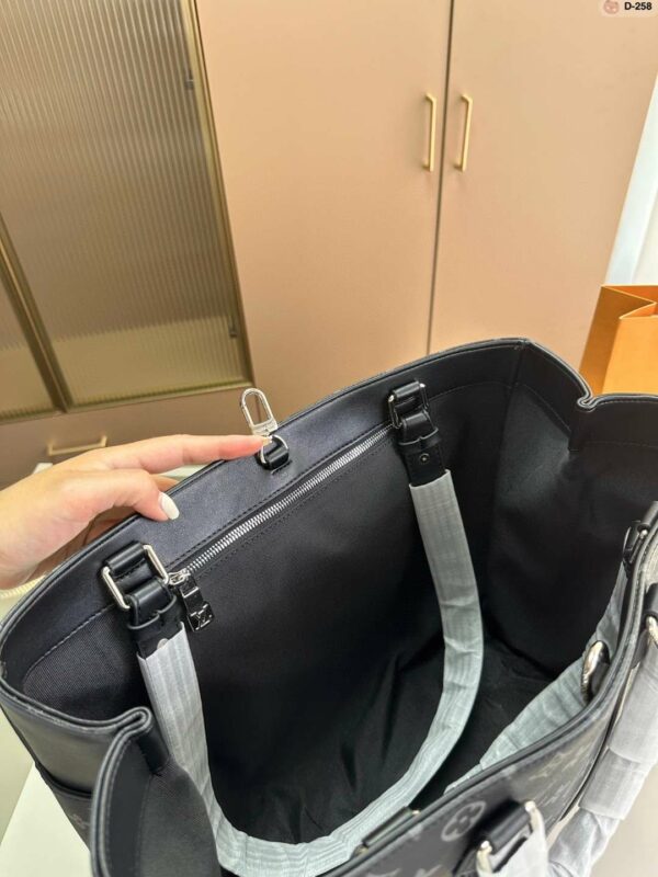New Arrival LV Handbag L348