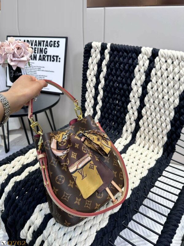 New Arrival LV Handbag L346