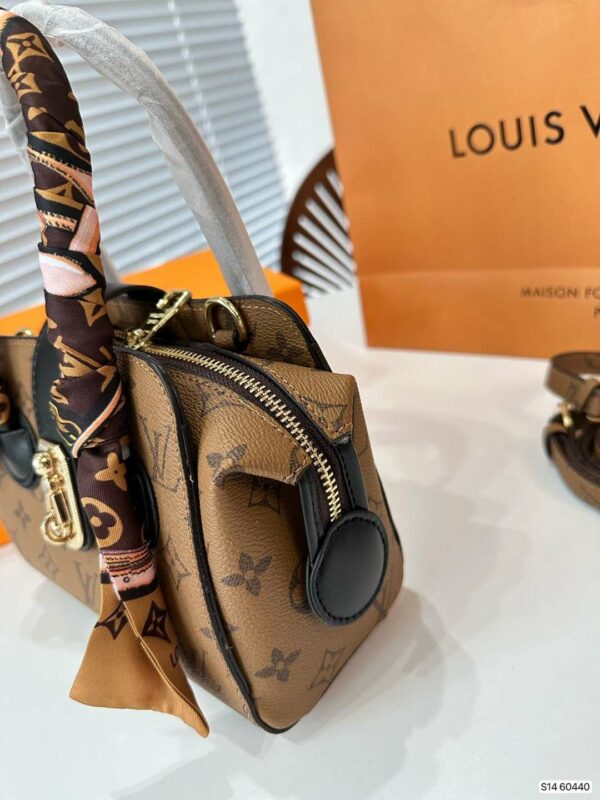 New Arrival LV Handbag L332