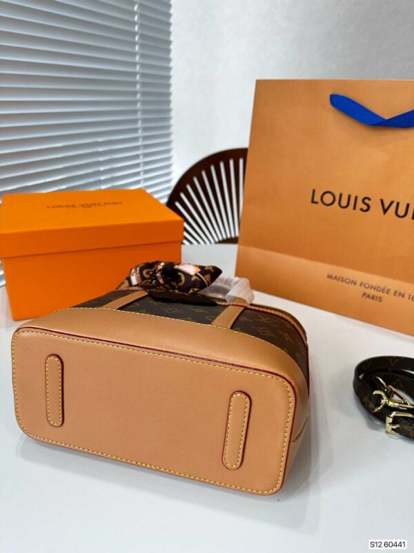 New Arrival LV Handbag L331