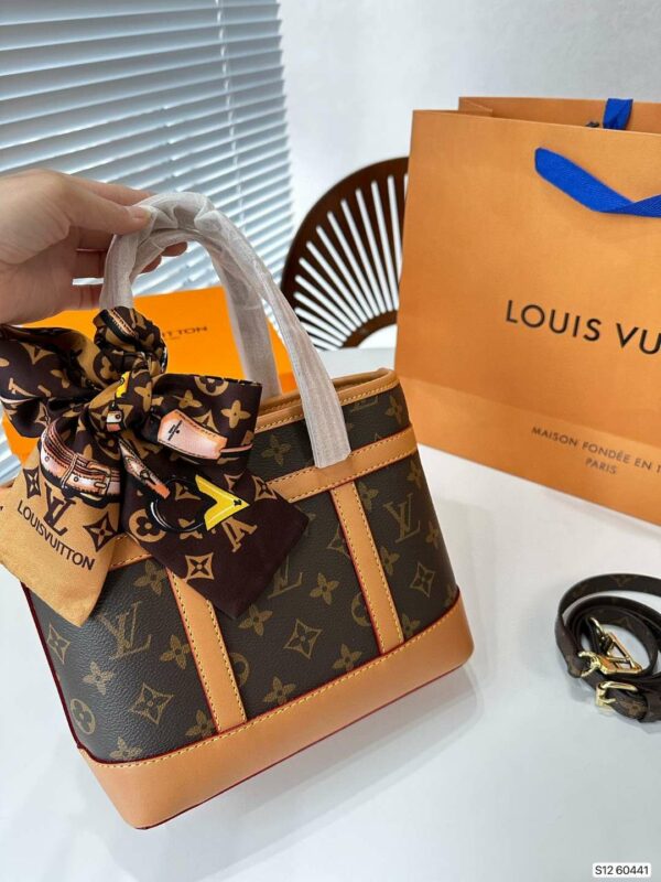 New Arrival LV Handbag L331