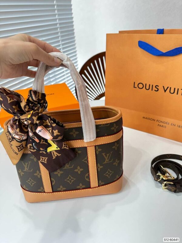 New Arrival LV Handbag L331
