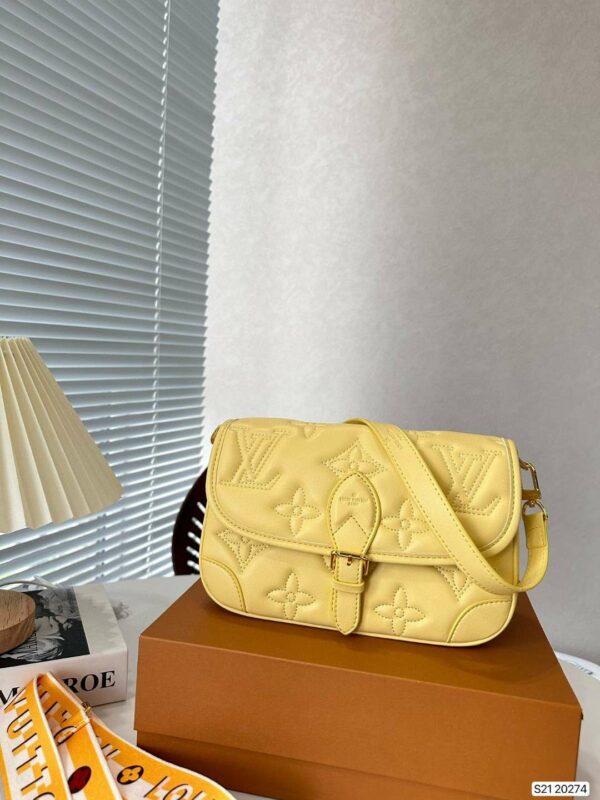 New Arrival LV Handbag L330