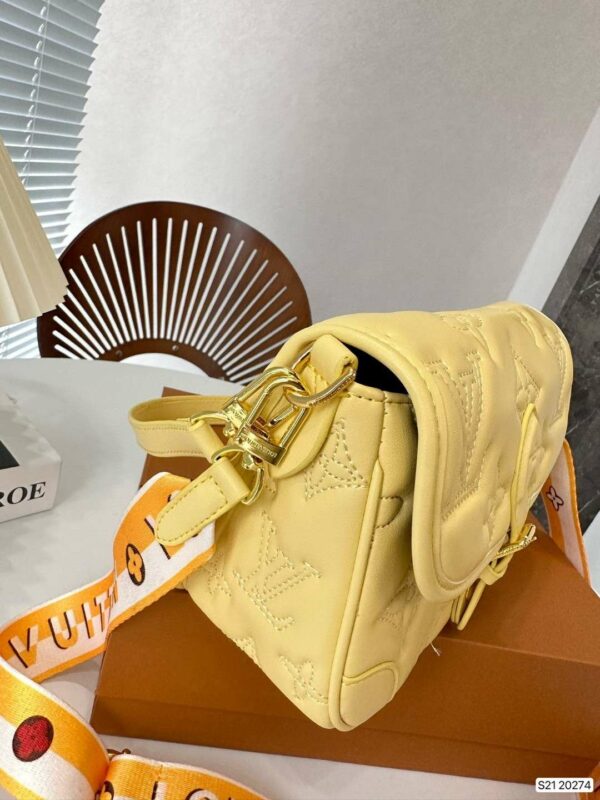 New Arrival LV Handbag L330