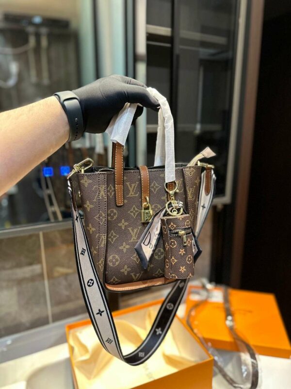 New Arrival LV Handbag L329
