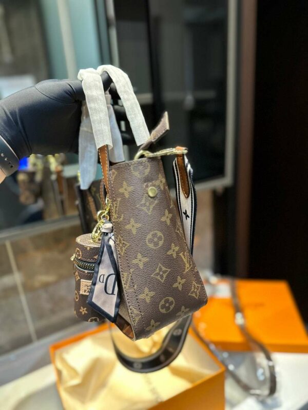 New Arrival LV Handbag L329