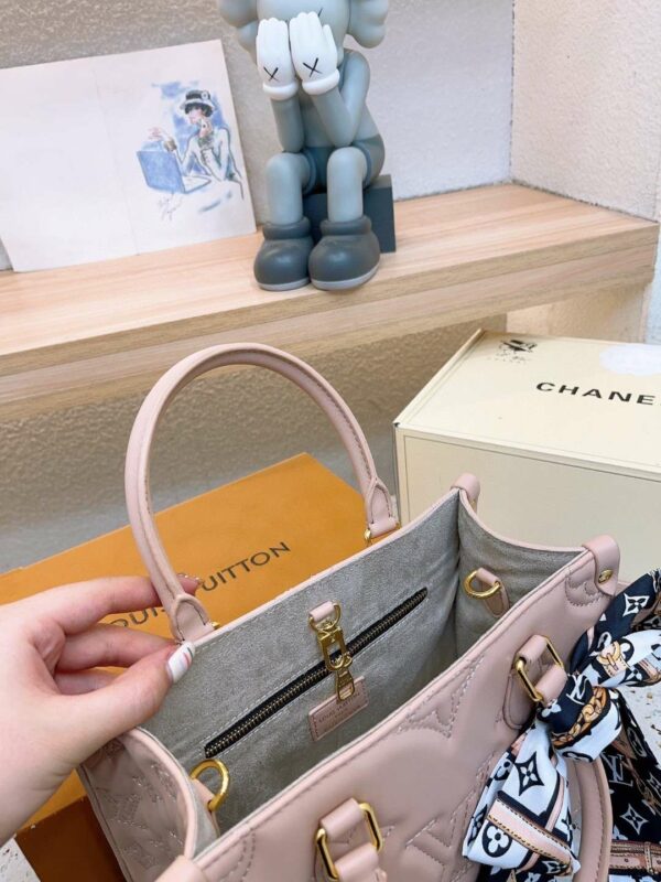 New Arrival LV Handbag L325
