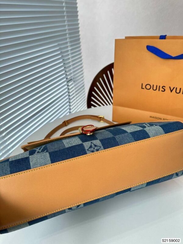 New Arrival LV Handbag L322