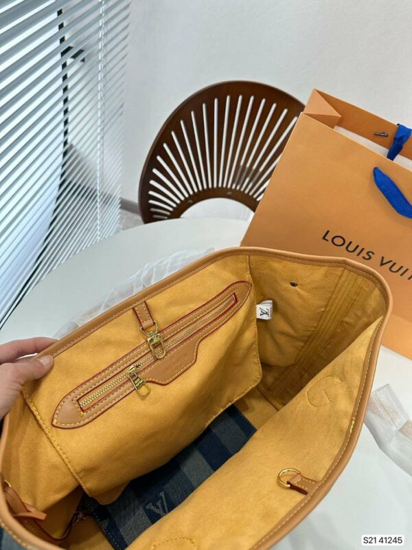 New Arrival LV Handbag L321