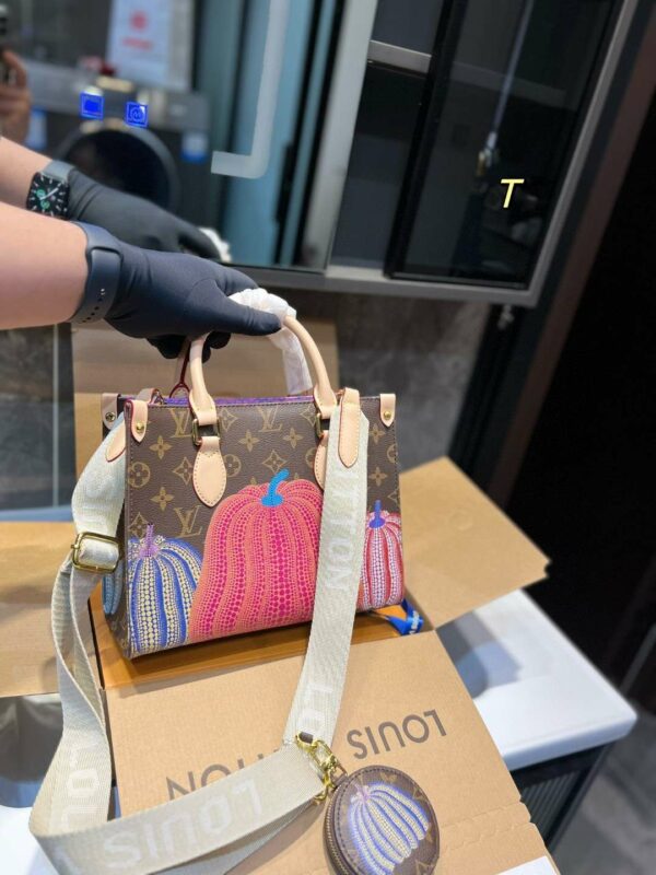 New Arrival LV Handbag L318
