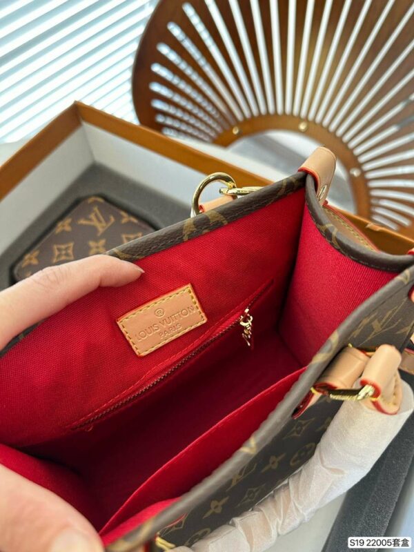 New Arrival LV Handbag L308