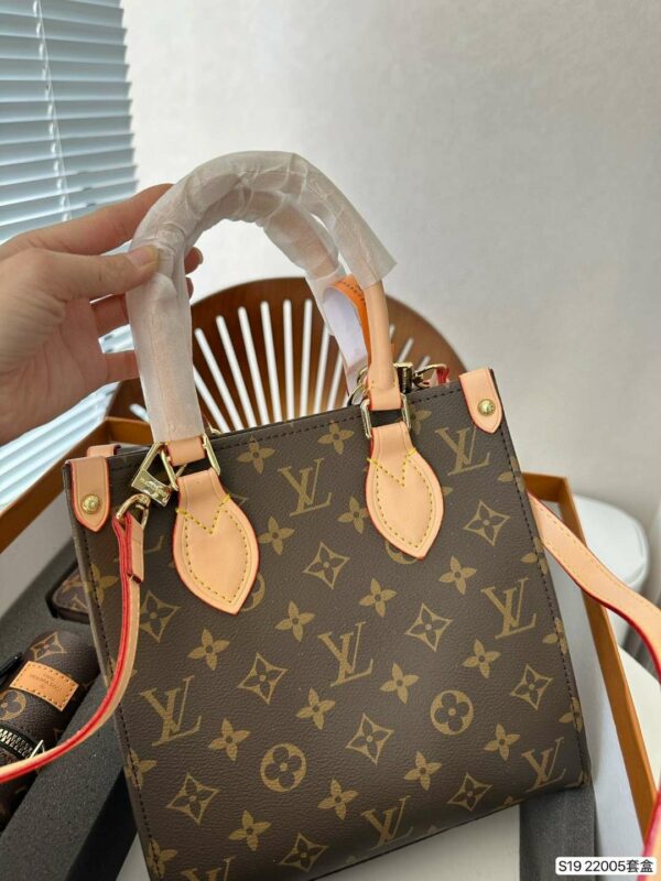New Arrival LV Handbag L308