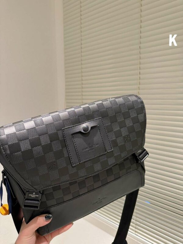 New Arrival LV Handbag L228