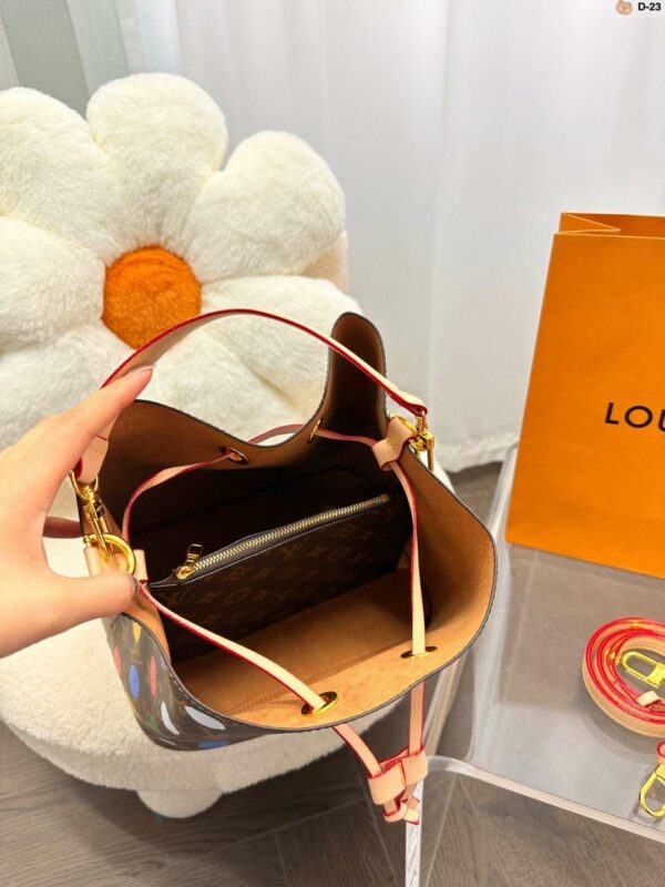 New Arrival LV Handbag L224
