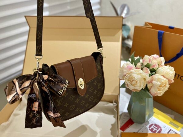 New Arrival LV Handbag L218