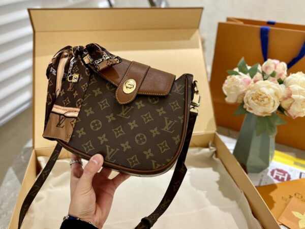 New Arrival LV Handbag L218