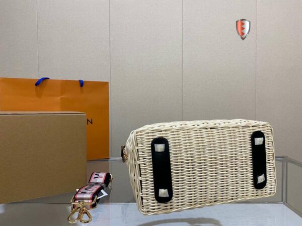 New Arrival LV Handbag L213