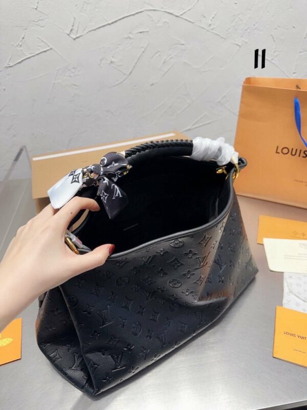 New Arrival LV Handbag L212