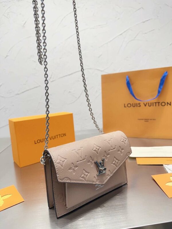 New Arrival LV Handbag L211
