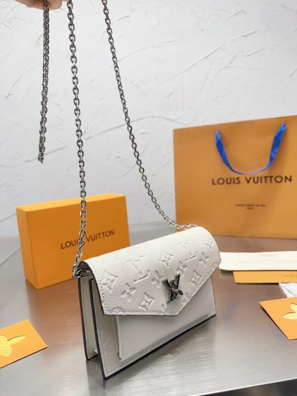 New Arrival LV Handbag L211