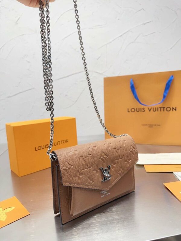 New Arrival LV Handbag L211