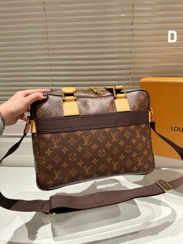 New Arrival LV Handbag L300