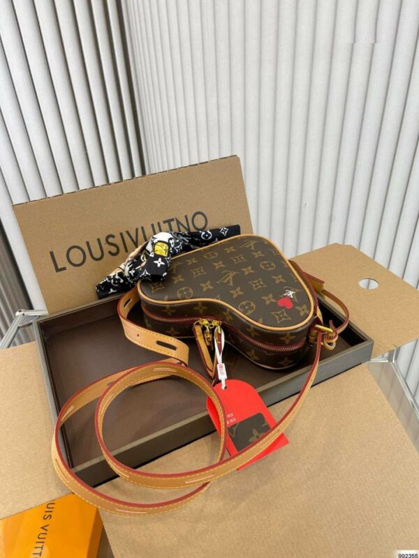 New Arrival LV Handbag L281