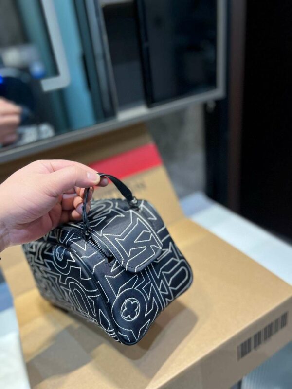 New Arrival LV Handbag L136