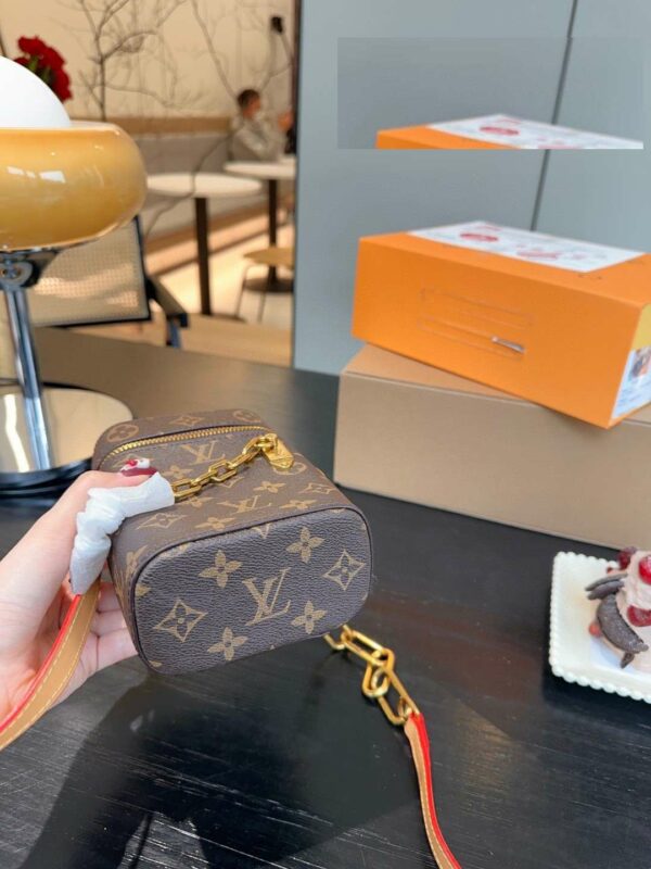New Arrival LV Handbag L133