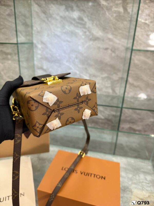 New Arrival LV Handbag L128