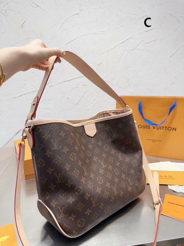 New Arrival LV Handbag L117