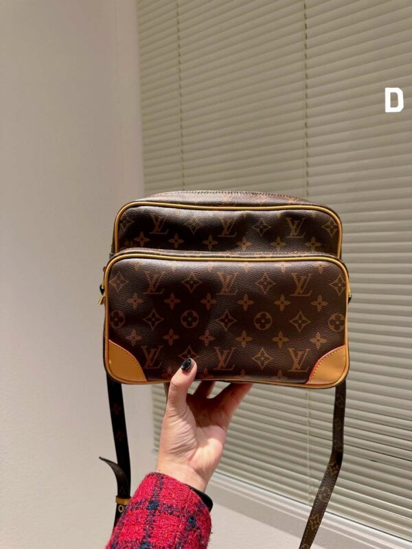 New Arrival LV Handbag L104