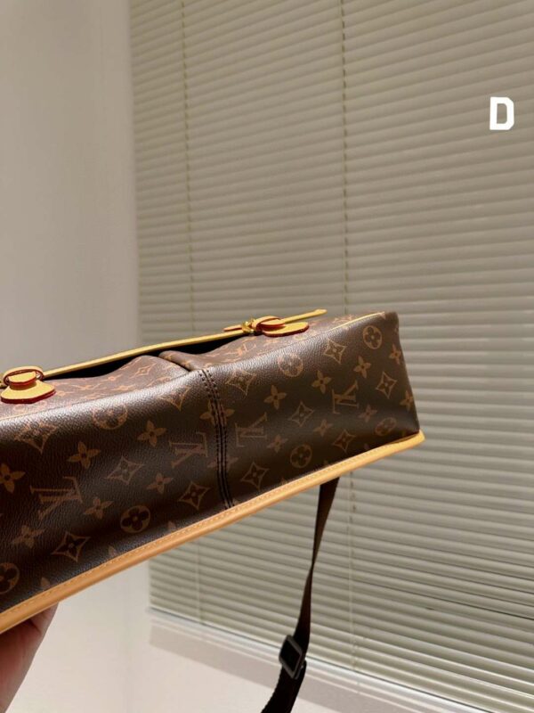 New Arrival LV Handbag L103