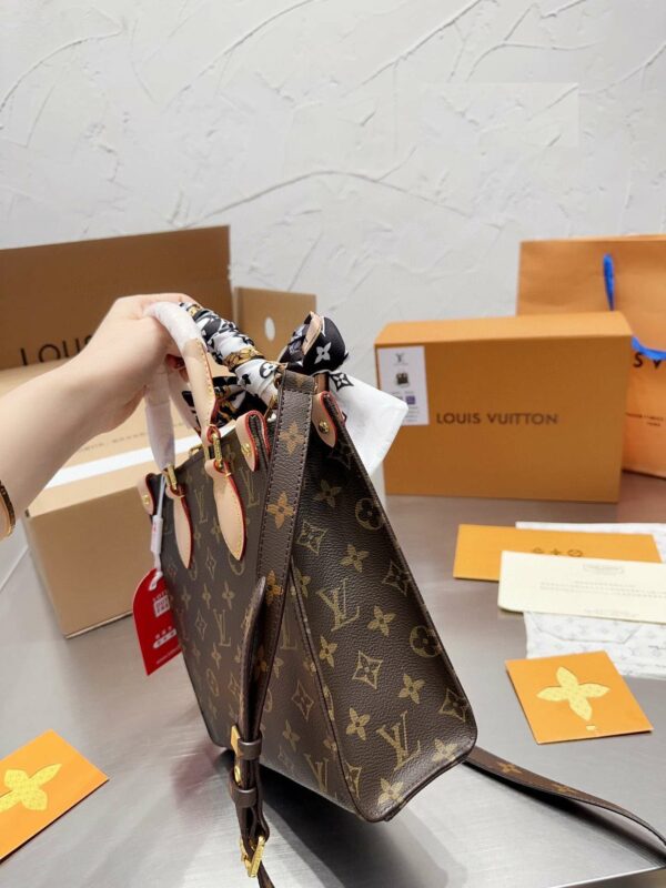 New Arrival LV Handbag L099