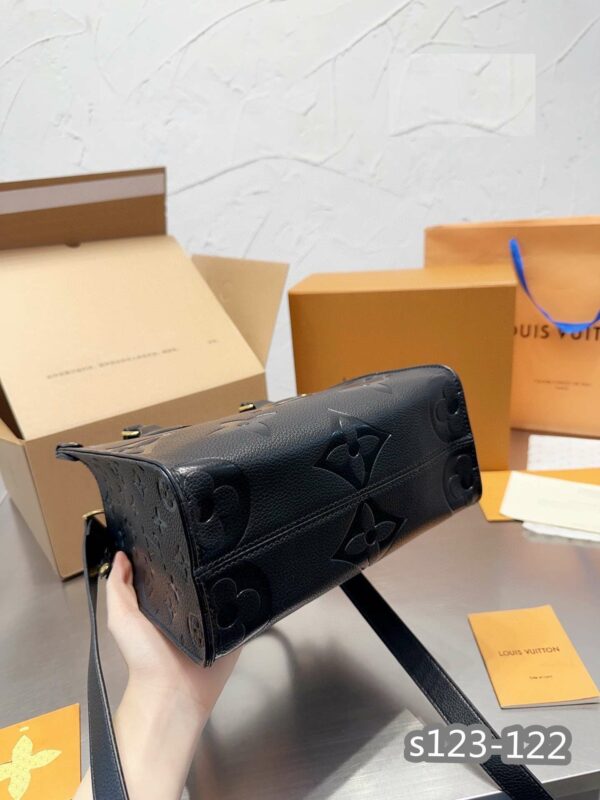 New Arrival LV Handbag L071