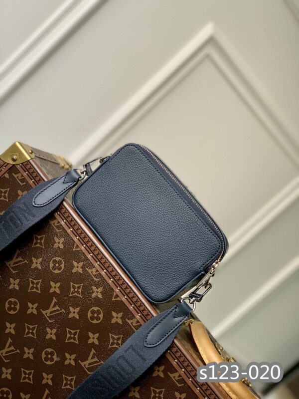New Arrival LV Handbag L057