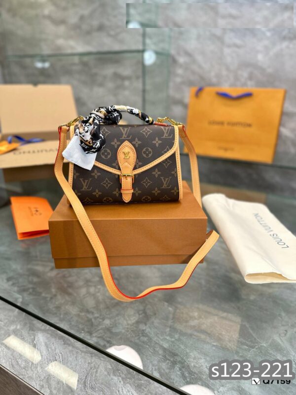 New Arrival LV Handbag L046