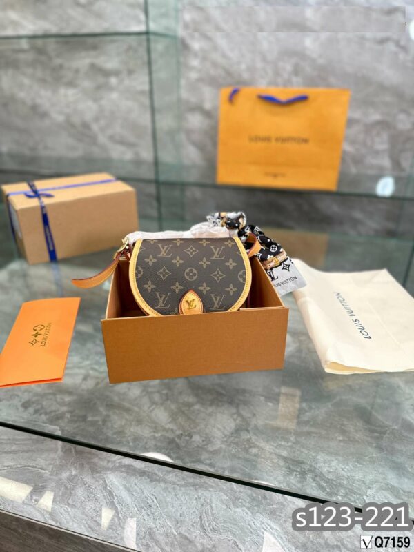 New Arrival LV Handbag L044
