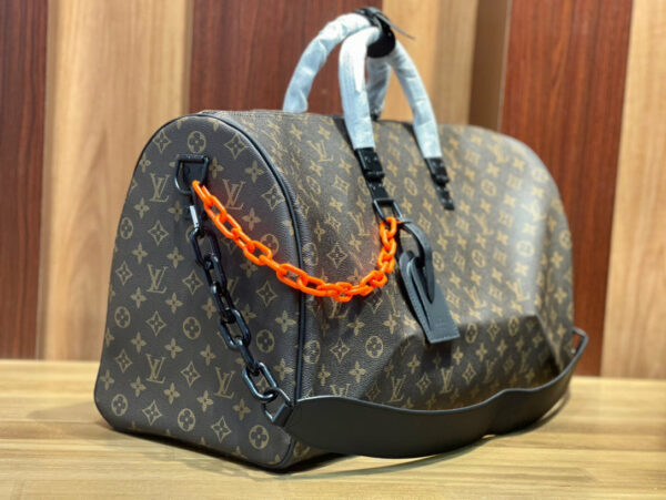 New Arrival L*V Handbag 687