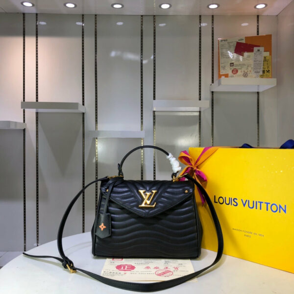 New Arrival L*V Handbag 682