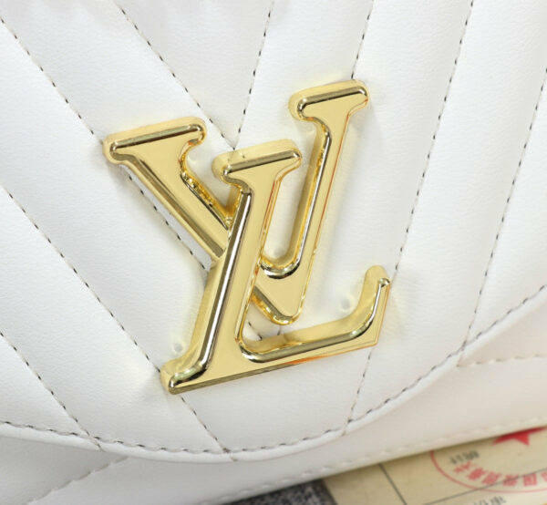 New Arrival L*V Handbag 675