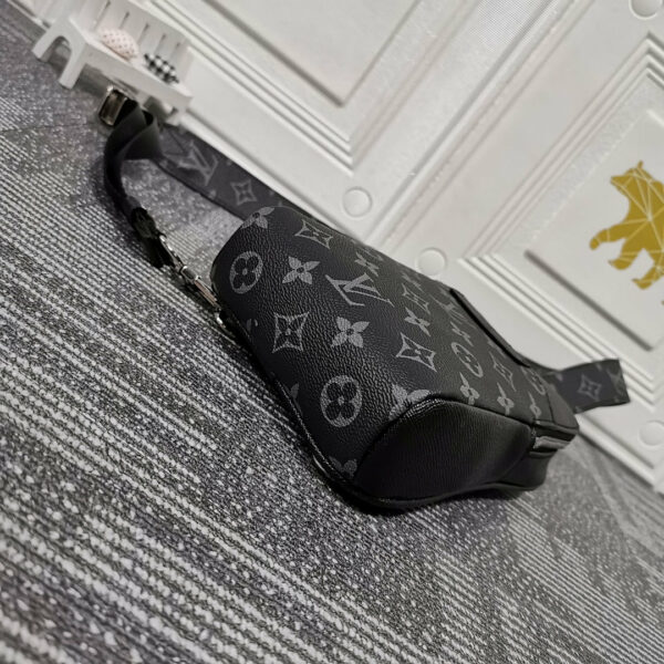 New Arrival L*V Handbag 671