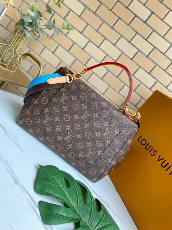 New Arrival L*V Handbag 651